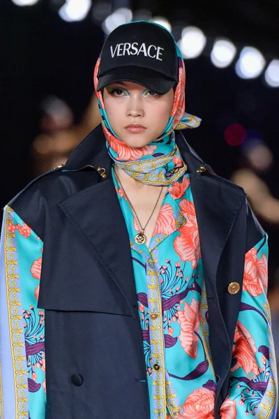 Look 33